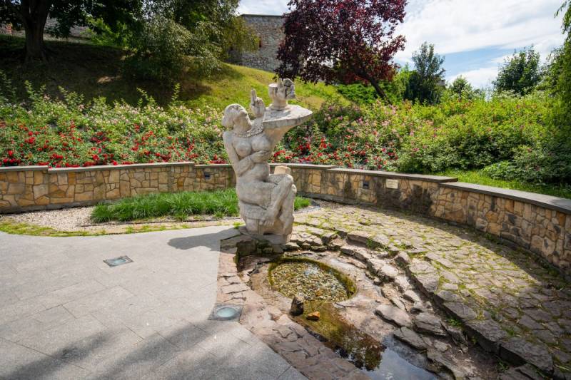 Sculpture of Biruta in Kielce