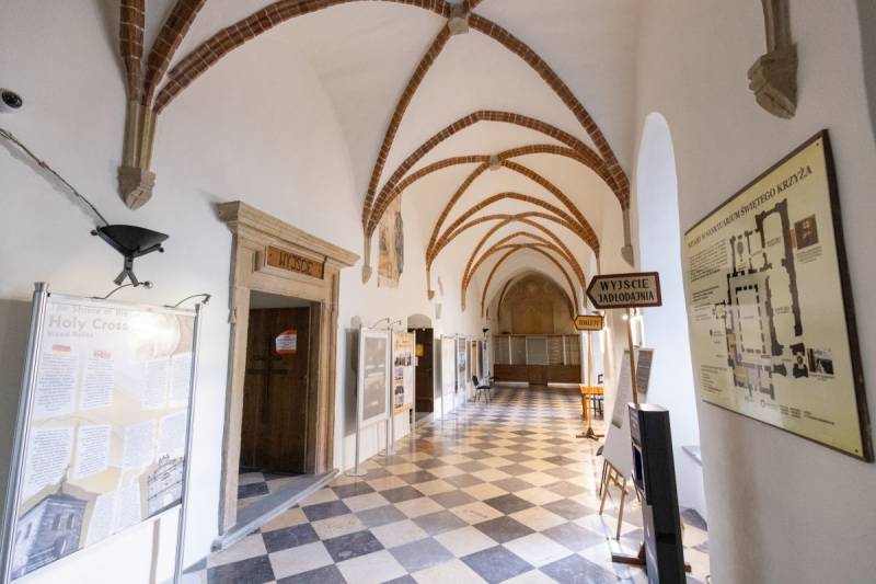 Monastery of the Missionary Oblates and the Sanctuary of the Relics of the Tree in the Łysa Góra