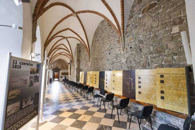 Monastery of the Missionary Oblates and the Sanctuary of the Relics of the Tree in the Łysa Góra